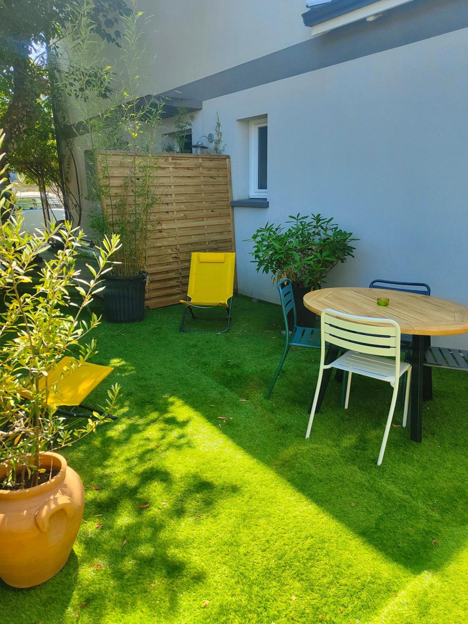 Villa Tiny House Avec Jardin Et Acces Piscine Chauffee Saint-Médard-en-Jalles Exterior foto