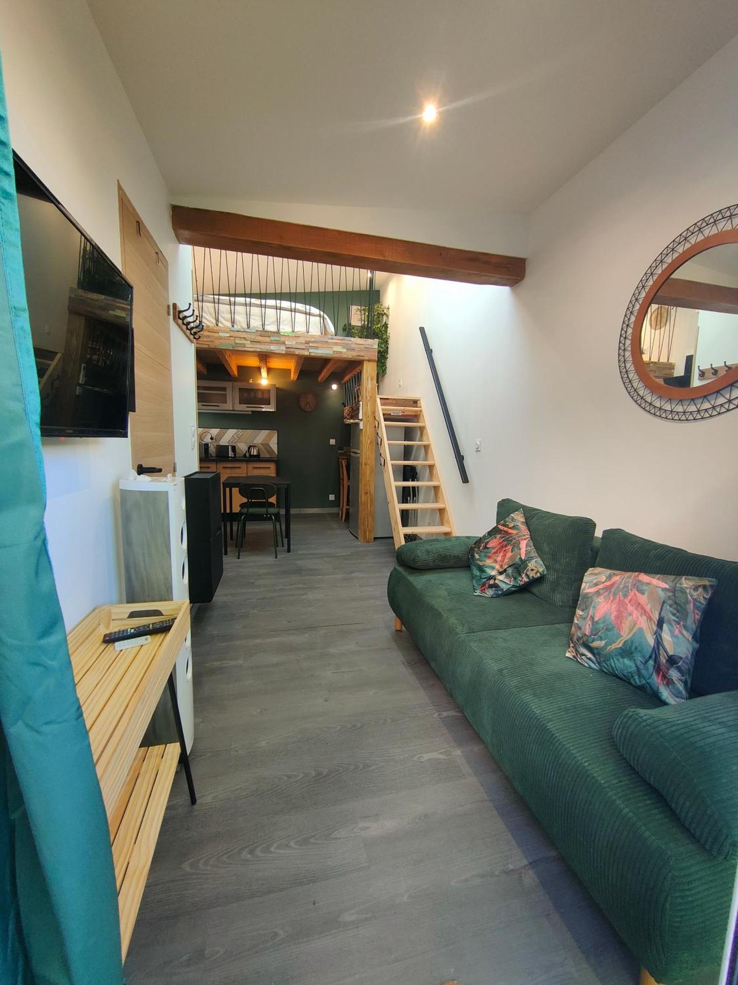 Villa Tiny House Avec Jardin Et Acces Piscine Chauffee Saint-Médard-en-Jalles Exterior foto